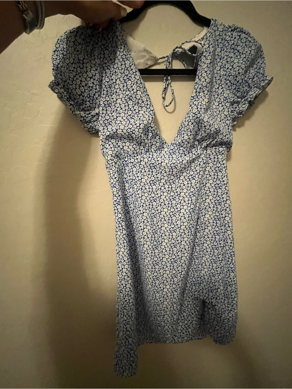 Princess Polly Blue Floral V-Neck Women’s Dress